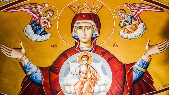 Orthodox icon of Mary, Queen and Theotokos